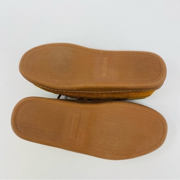 Minnetonka Pile Lined Hard Sole Moccasins Size 7W - Picture 5 of 5